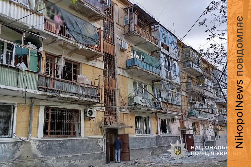 наслідки обстрілів Нікополя і району, а також області зафіксували поліцейські (фото) 5
