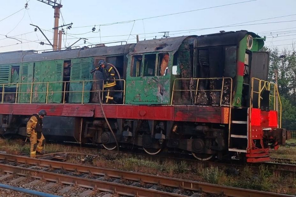 На Дніпропетровщині росія атакувала залізничну інфраструктуру: травмовано машиніста