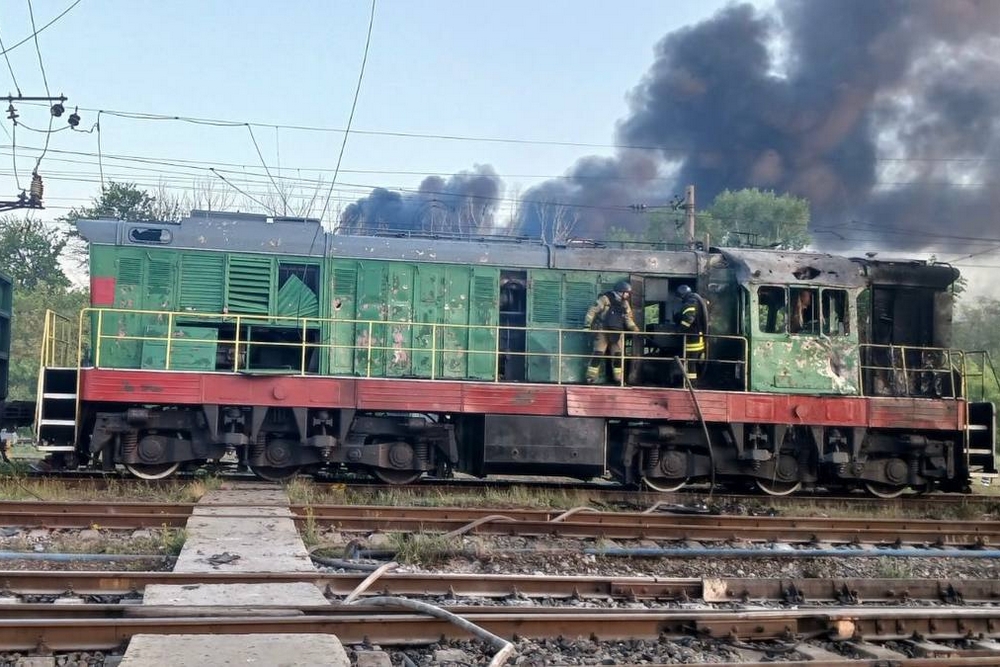 На Дніпропетровщині росія атакувала залізничну інфраструктуру: травмовано машиніста