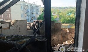 Вбитий і 17 поранених, понад 200 ударів по Нікопольщині, атаки на Дніпро, Криворіжжя і Синельниківщину – поліція розповіла про наслідки (фото)