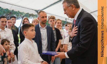 З Нікополя та інших громад Дніпропетровщини: діти загиблих захисників розпочали програму відновлення в Португалії