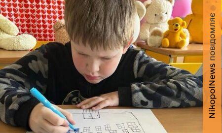 «Діти повинні залишатися дітьми навіть у лікарні»: у Нікополі маленькі пацієнти намалювали «лікарню майбутнього» (фото)