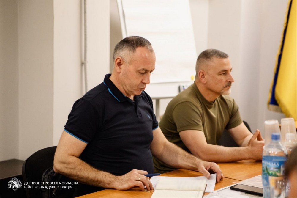 Ремонт доріг і посилення ППО: відбулася Рада оборони Дніпропетровщини (фото)
