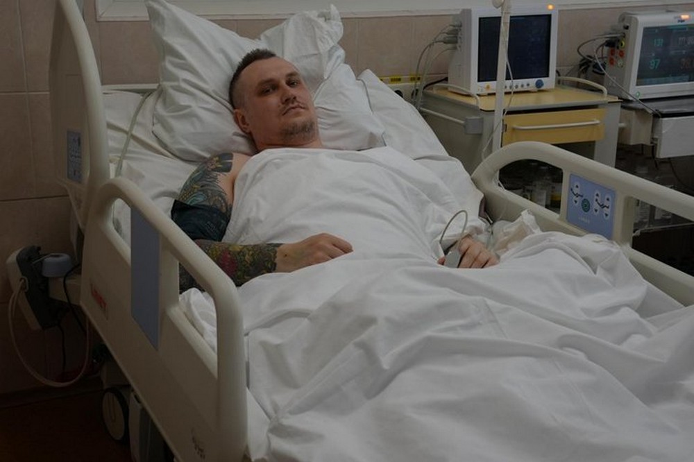 у Дніпрі рятують подружжя з Нікополя (відео) 2
