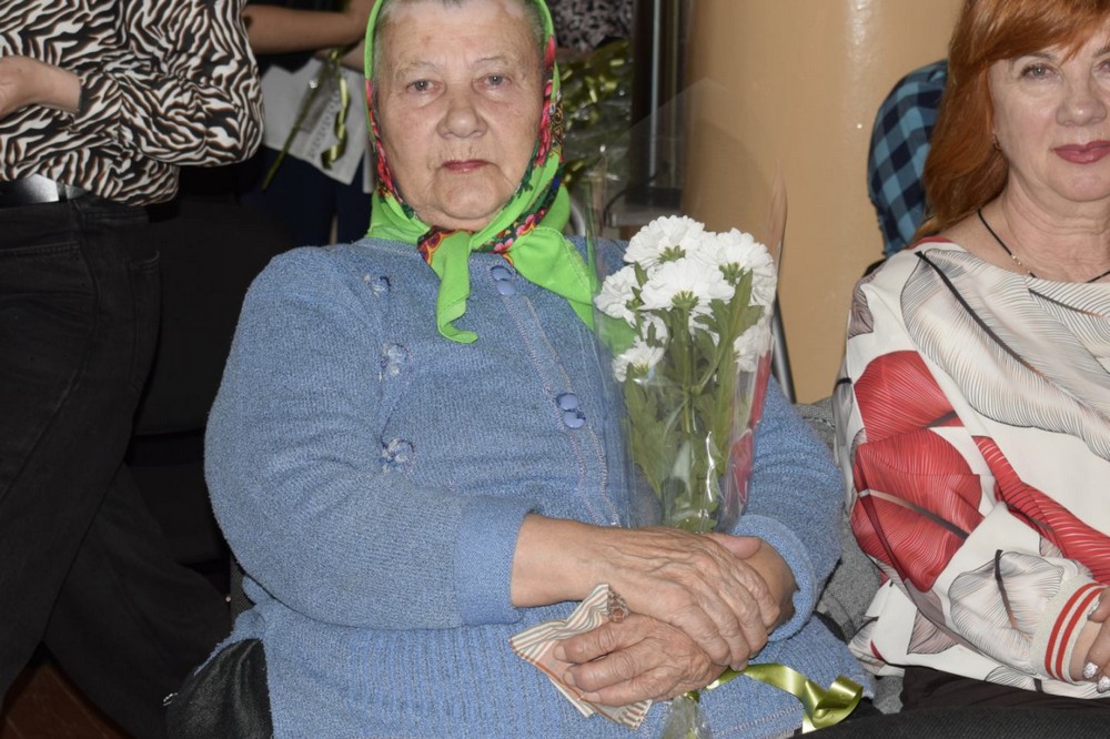 у Мирівській громаді 13