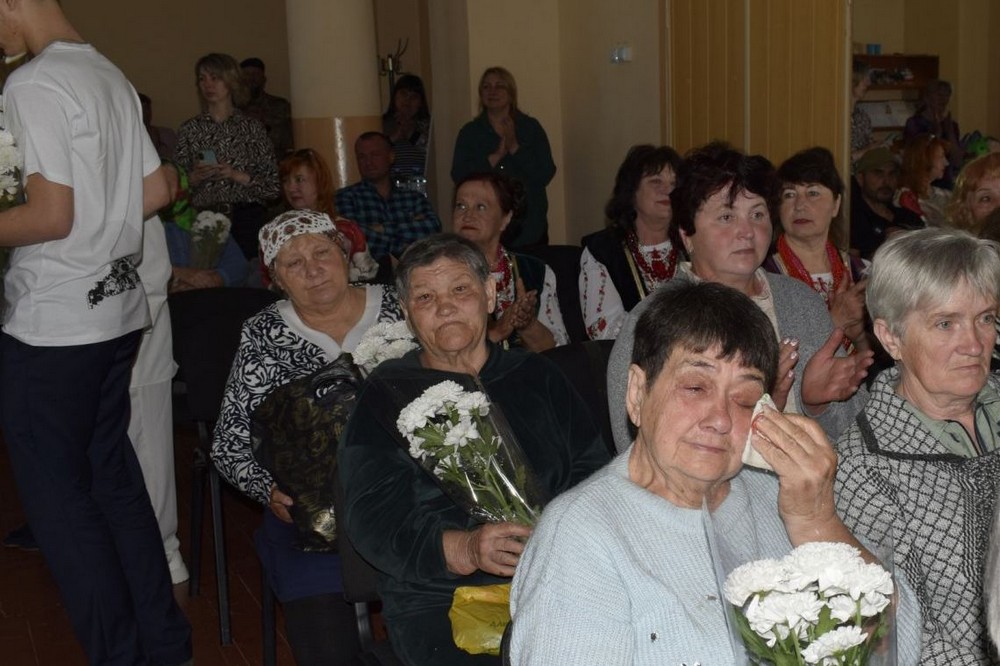 у Мирівській громаді 15