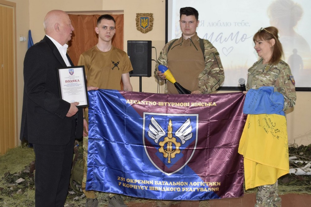 у Мирівській громаді 9
