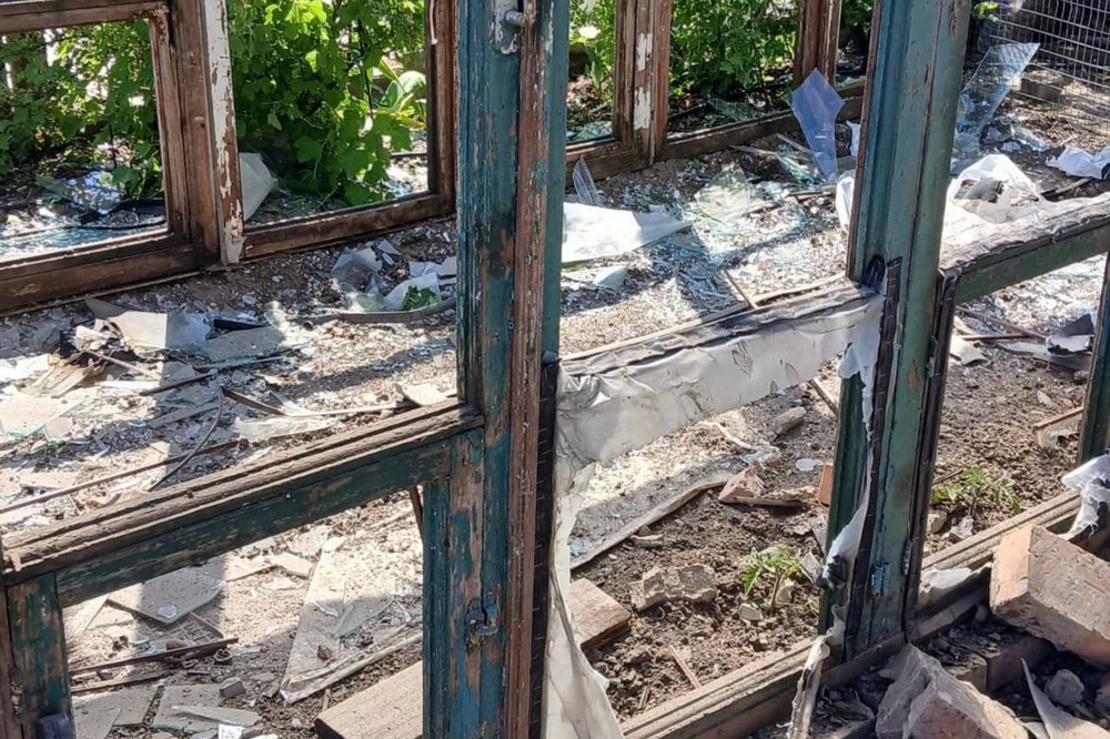 у Нікополі 9