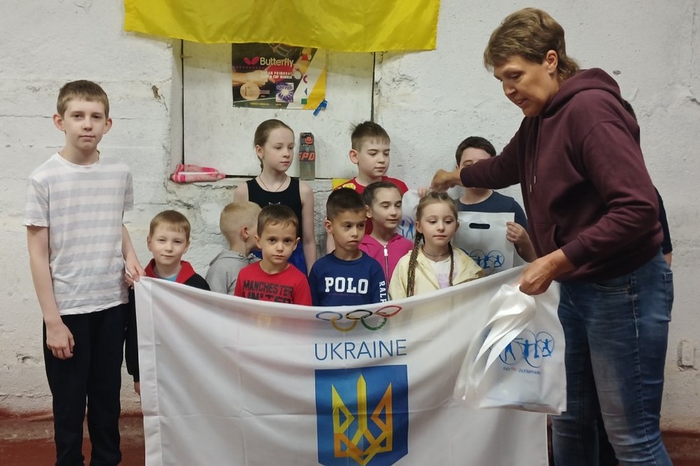 з Нікополя