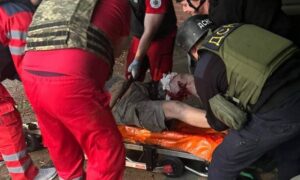 Нікополь накрили «Градом»: є важко поранений, побито музей, садочок, комунальне підприємство, також під обстрілами були район, Апостолове, Самар, Кам’янське і Синельниківщина (фото)