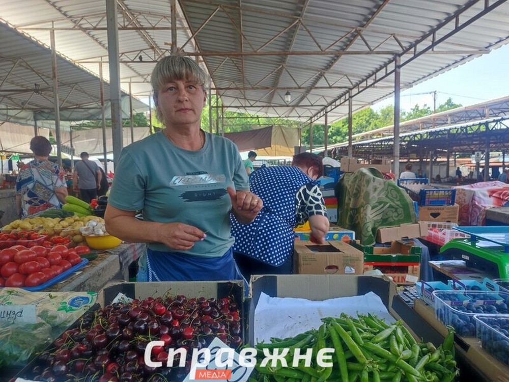 Нікополь і Марганець забезпечують черешнею та полуницею Запоріжжя: Нікополь і Марганець забезпечують черешнею та полуницею Запоріжжя: