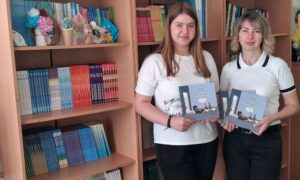 У Мирівській громаді книгу про ПТСР у сім’ях військових передали до бібліотек та просторів підтримки