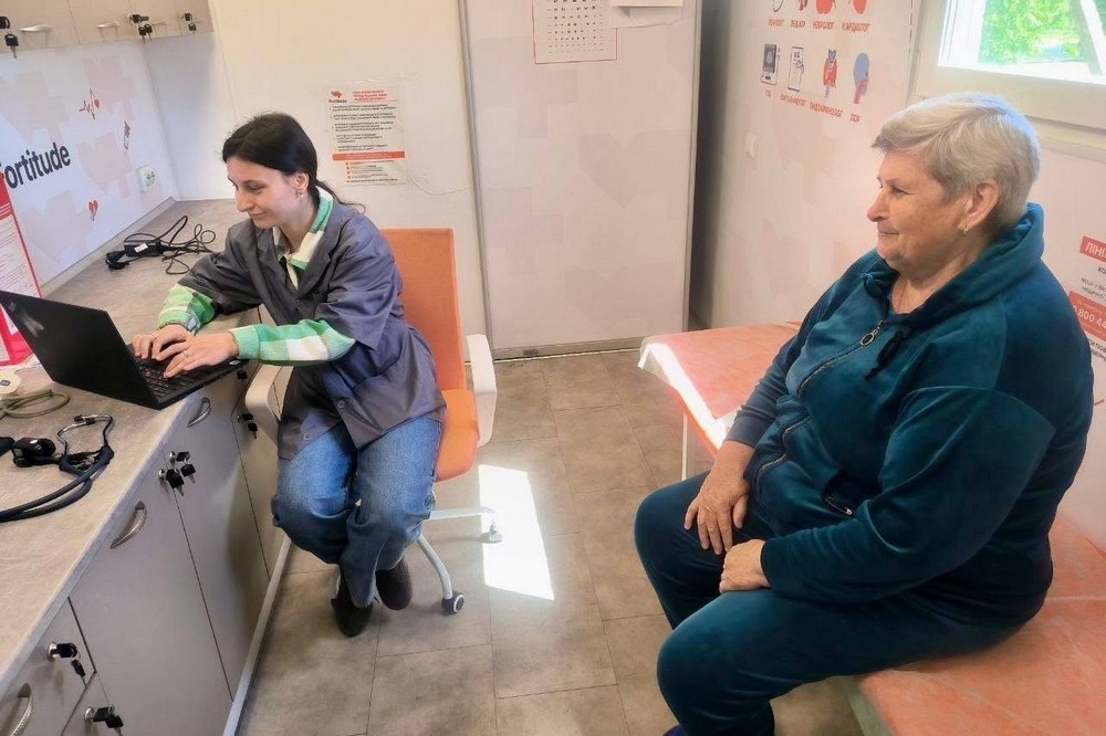 Майже 500 жителів Нікопольщини отримали медичну допомогу завдяки роботі мобільної клініки Fortitude (фото)