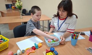 У Нікополі фахівці Центру життєстійкості оцінюють психоемоційний стан дітей: яку допомогу можна отримати мешканцям