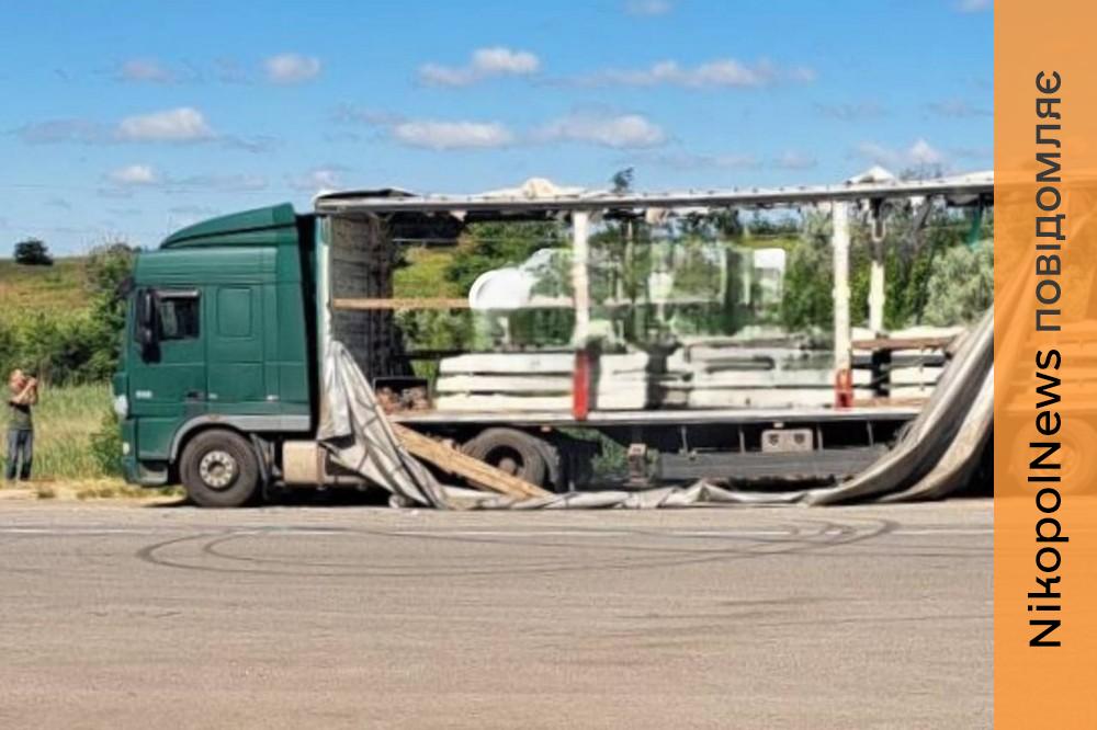На Нікопольщині сьогодні окупанти атакували дроном вантажівку