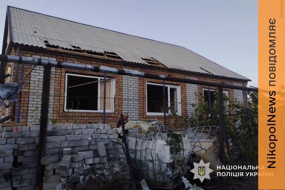 На Нікопольщині 2 постраждалих, у Нікополі ворог атакував АЗС, також під ударами був Камʼянський район - поліція (фото)