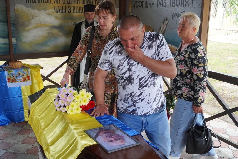 Нікополь провів в останню путь полеглого Захисника 14
