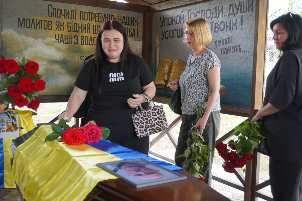 Нікополь провів в останню путь полеглого Захисника 6