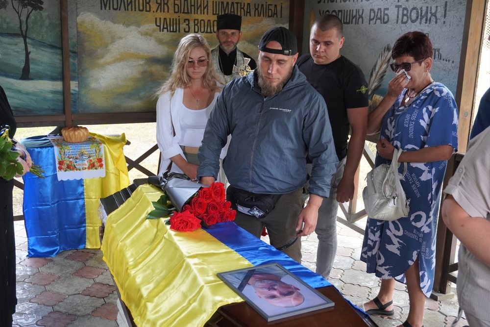 Нікополь провів в останню путь полеглого Захисника 9