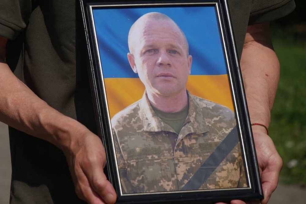 Нікопольщина провела в останню путь полеглого Захисника11 Нікопольщина провела в останню путь полеглого Захисника11