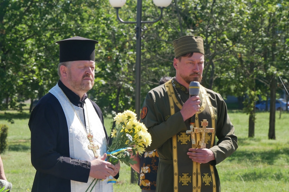 Нікопольщина провела в останню путь5 Нікопольщина провела в останню путь5