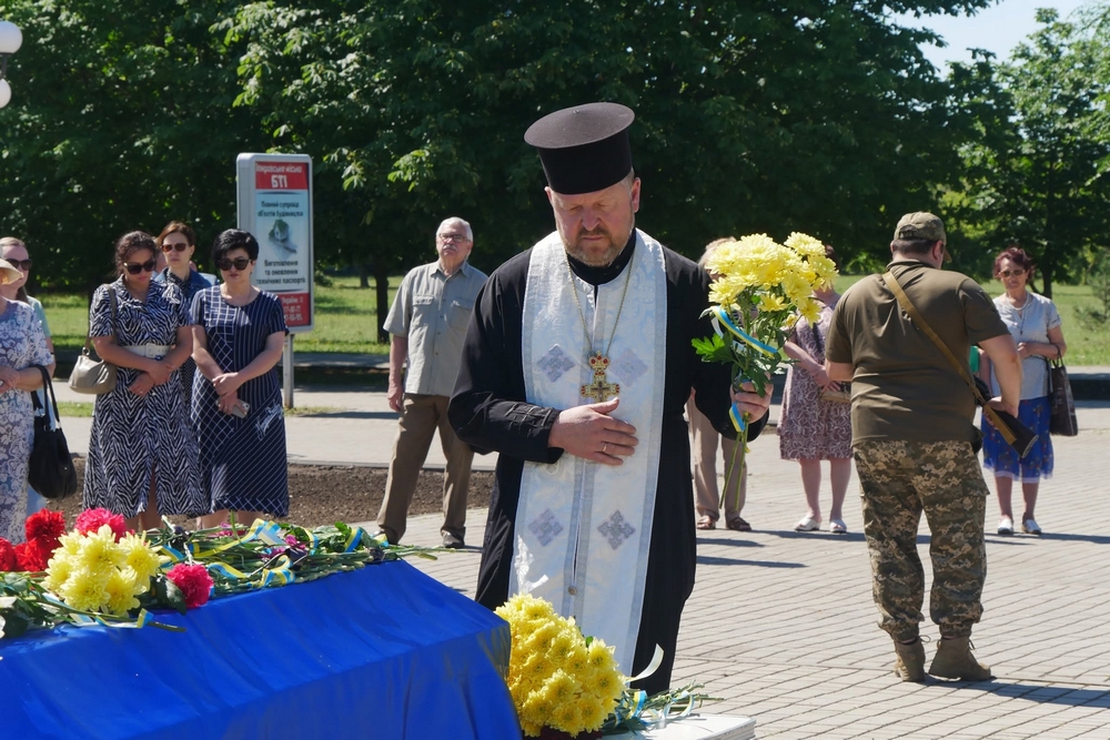 Нікопольщина провела в останню путь7 Нікопольщина провела в останню путь7