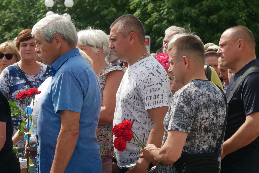 Нікопольщина сьогодні прощалася із Захисником (6)