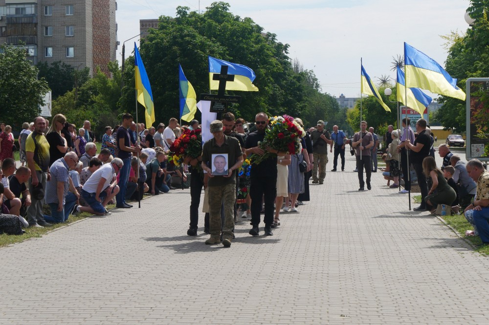 Нікопольщина сьогодні прощалася із Захисником (8)