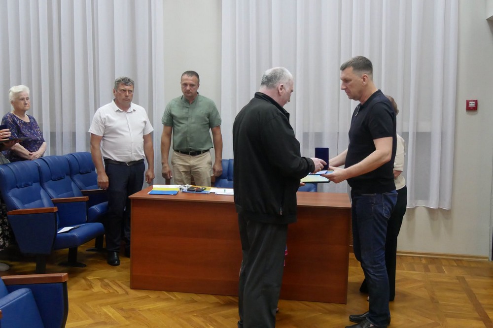 Покрова 9