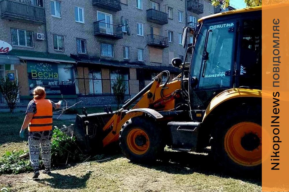 Чисті вулиці, парки й двори: у Марганці комунальники відзвітували про тиждень робіт