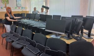 У Нікополі ліцей отримав 20 сучасних компʼютерів за успіхи у впровадженні STEM-освіти