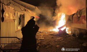 У Нікополі та районі постраждали 2 людей, також є поранений у Дніпровському районі, під ударами були Камʼянський та Синельниківський райони