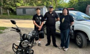 Небезпечні «розваги» на дорогах: у Покрові неповнолітній керував мототранспортом без прав