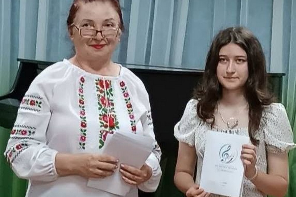 мистецьких школах Покрова мистецьких школах Покрова