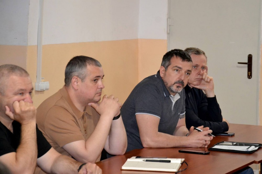 начальник Нікопольської РВА провів розширену нараду 3