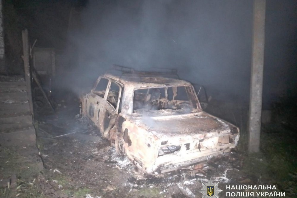 наслідки обстрілів Нікопольщини і громад області зафіксували поліцейські 6