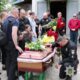 Він ніколи не залишався байдужим до чужого горя: у Нікополі сьогодні провели в останню путь поліцейського (фото, відео)