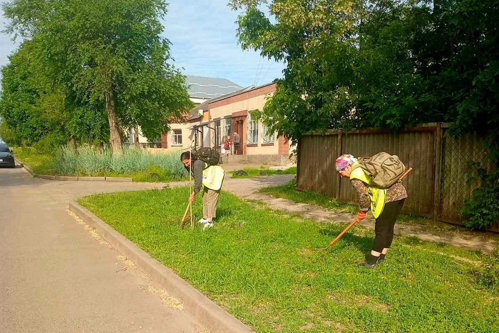 У Марганці ліквідовували наслідки буревію та обстрілів: підсумки тижня
