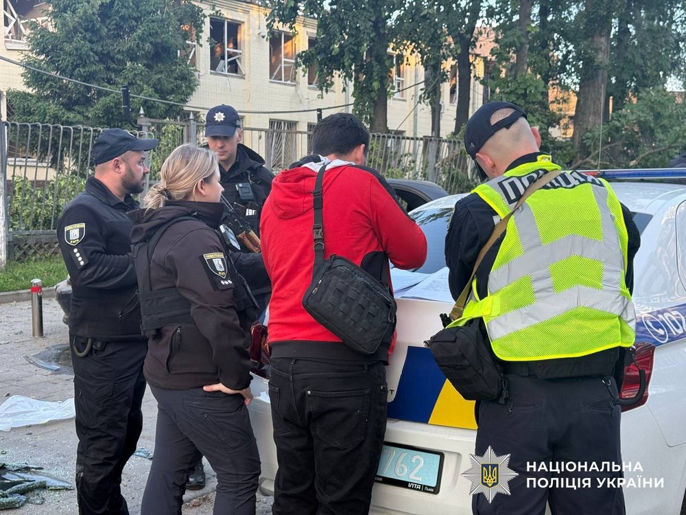 Названо ім’я вбитого сьогодні у Дніпрі рятувальника. Також стало відомо про пораненого співробітника ДСНС на Дніпропетровщин.Кількість жертв знову зросла. 