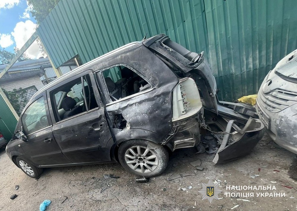 Поліція зафіксувала наслідки обстрілів Дніпропетровщини. Під ударами ворога були Дніпро, Нікопольський, Кам’янський, Криворізький, Синельниківський і Самарівський райони.