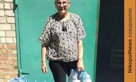 У Марганці триває гуманітарна підтримка: передано понад 2,8 тис. пляшок
