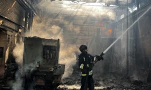 На Нікопольщині пошкоджені АЗС, СТО, будинки та авто, 2 поранених на Криворіжжі, також ворог бив по Синельниківському району
