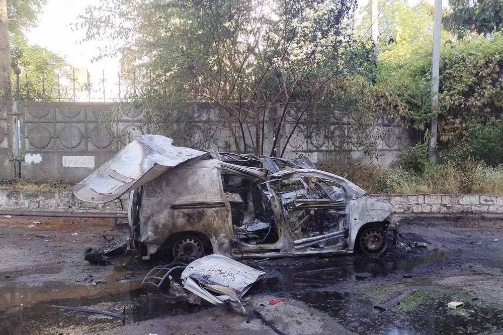 photo 2026 06 20 15 19 57 У Нікополі сьогодні FPV-дрони знищили 2 авто «Укрпошти»: робота пересувних відділень ускладнена