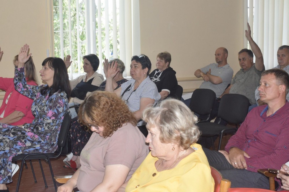 у Мирівській громаді пройшла депутатська сесія 6