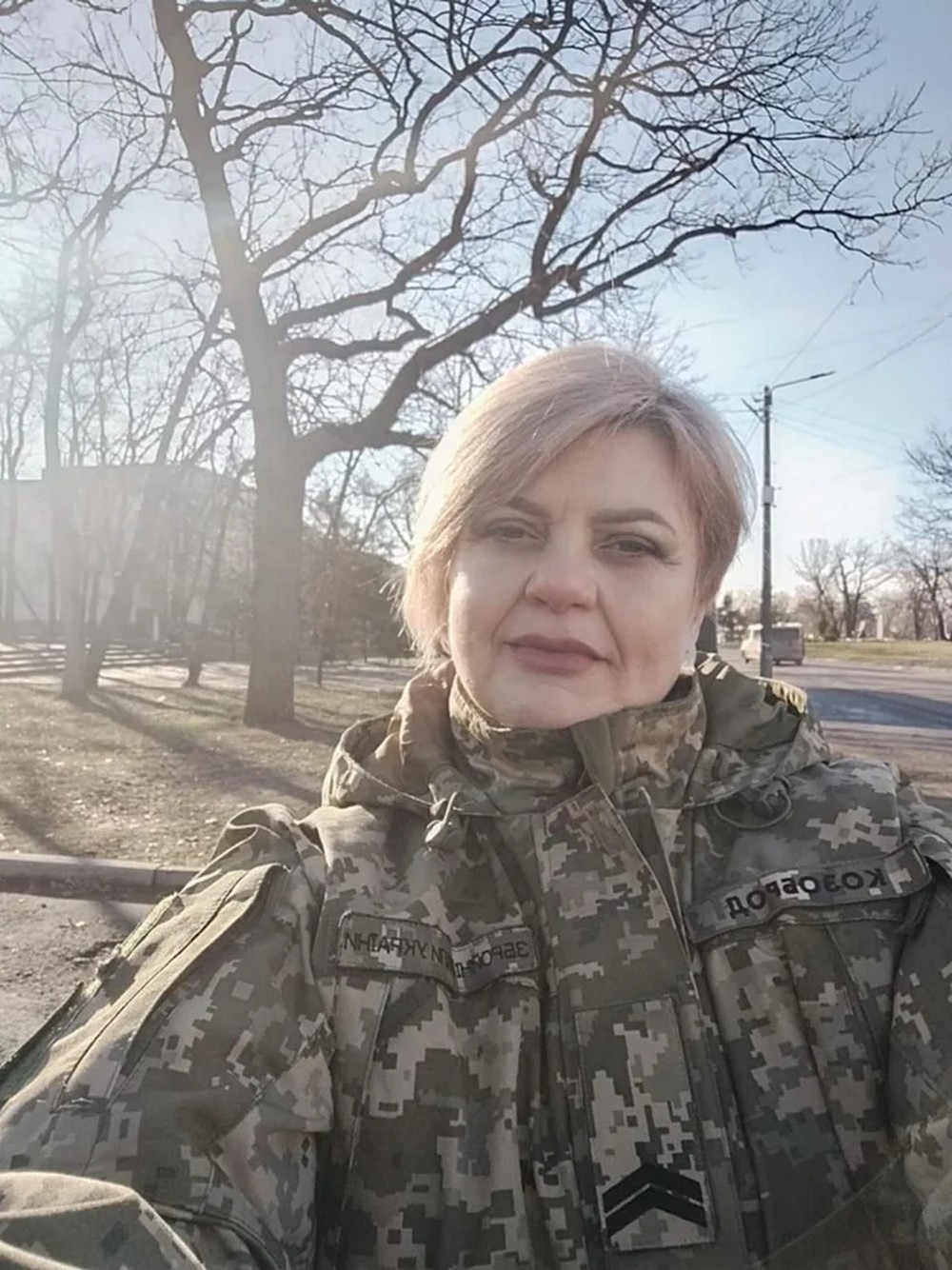 Віддала кота подрузі, зачинила квартиру й поїхала на війну: історія вчительки музики з Покрова, яка у 56 долучилася до ЗСУ, а у 60 вийшла заміж