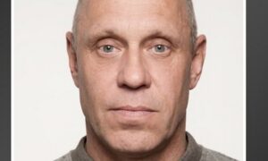 Був душею компанії, турботливим чоловіком і батьком: на заводі у Нікополі розповіли про свого вбитого дроном водія