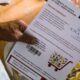 У храмі ПЦУ у Нікополі роздали продуктові сертифікати АТБ