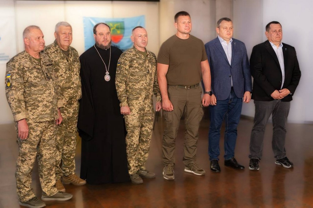 Захисників неба з Нікополя вітали у Дніпрі: сьогодні 10 років Повітряному командуванню «Схід» Захисників неба з Нікополя вітали у Дніпрі: сьогодні 10 років Повітряному командуванню «Схід»