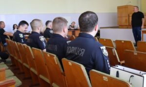 Міський голова Марганця привітав поліцейських із професійним святом (фото)
