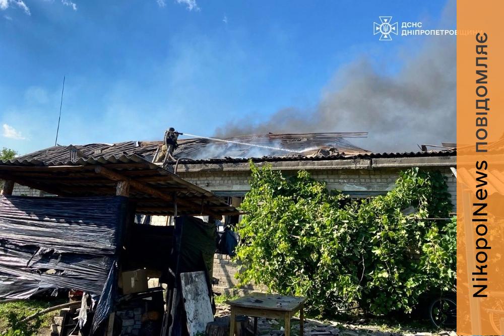 На Дніпропетровщині ворог цинічно атакував рятувальників: є 3 постраждалих (фото)